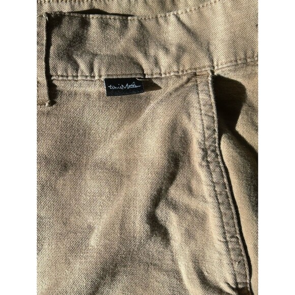 Travis Mathew Khaki Shorts Performance Golf Casual Pockets Size 34  34x10 - Picture 6 of 9